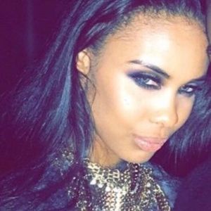 Meet your Posher, Desiree